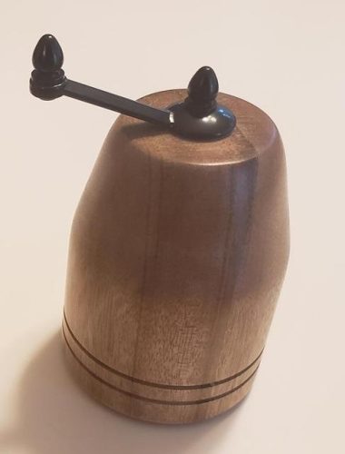 Small Top Salt-Peppermill - Wood